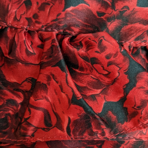 White House Black Market Bold Rose Clutch/ Wristlet - Picture 10 of 11